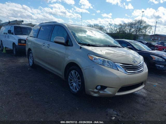 toyota sienna 2014 5tdyk3dc8es447716