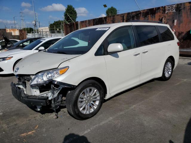 toyota sienna xle 2015 5tdyk3dc8fs634827