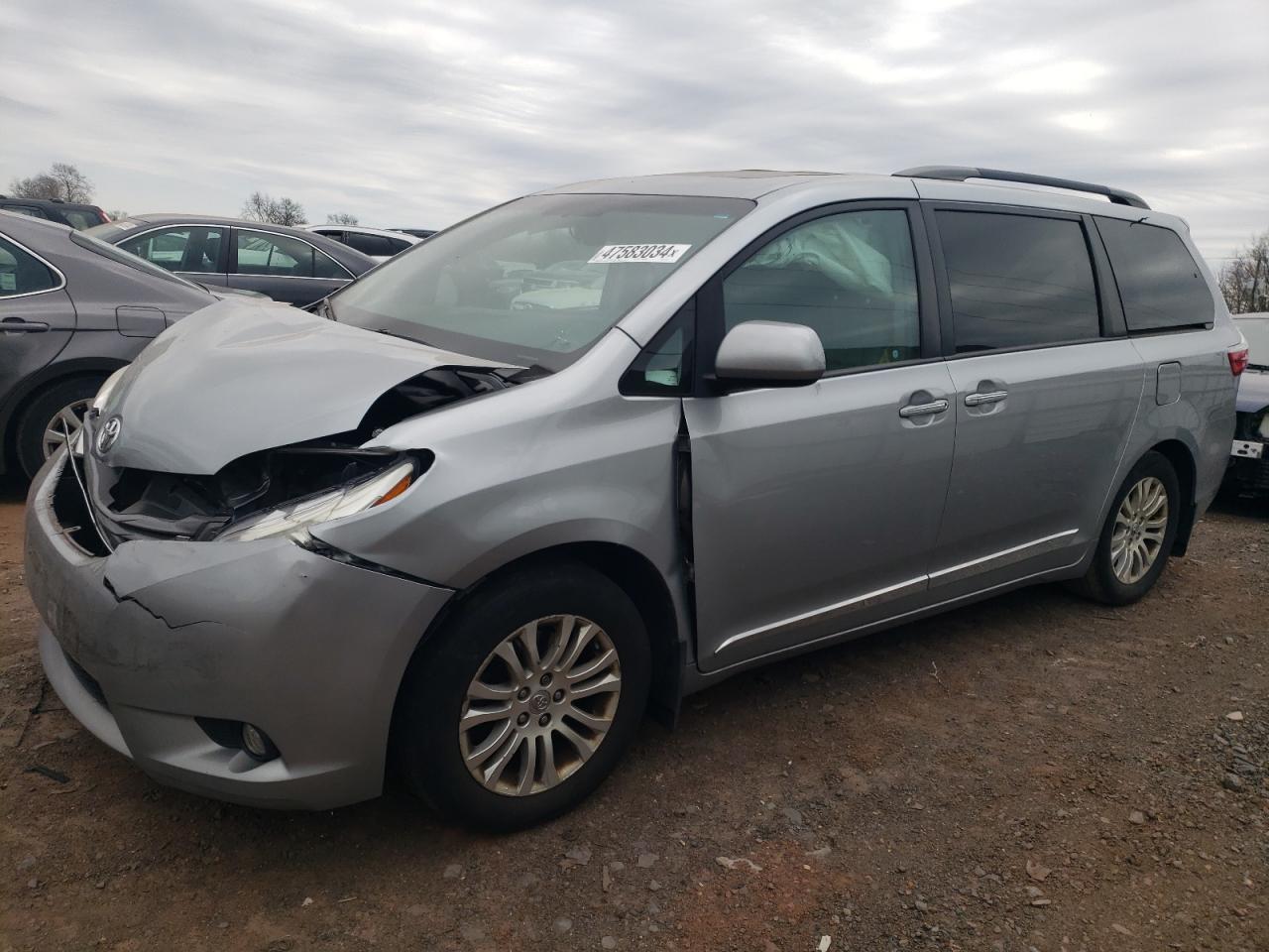 toyota sienna 2016 5tdyk3dc8gs761126