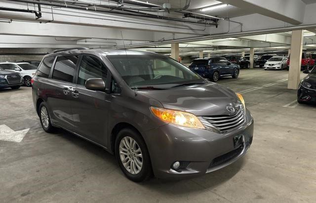 toyota sienna xle 2013 5tdyk3dc9ds295282