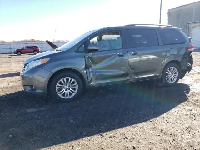 toyota sienna xle 2014 5tdyk3dc9es447613