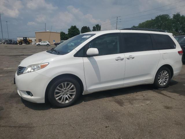 toyota sienna xle 2014 5tdyk3dc9es487254