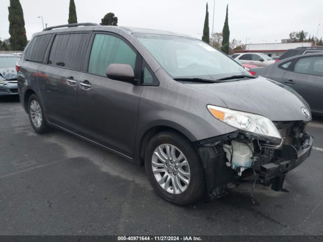 toyota sienna 2015 5tdyk3dcxfs551660