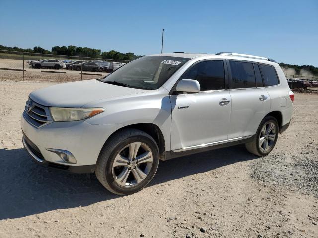 toyota highlander 2013 5tdyk3eh6ds098693