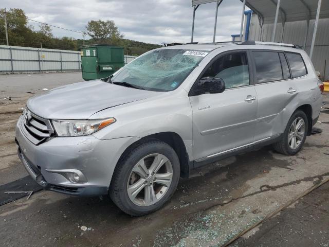 toyota highlander 2013 5tdyk3eh8ds113792