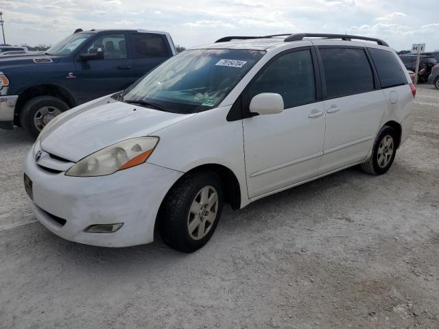 toyota sienna xle 2010 5tdyk4cc4as312038