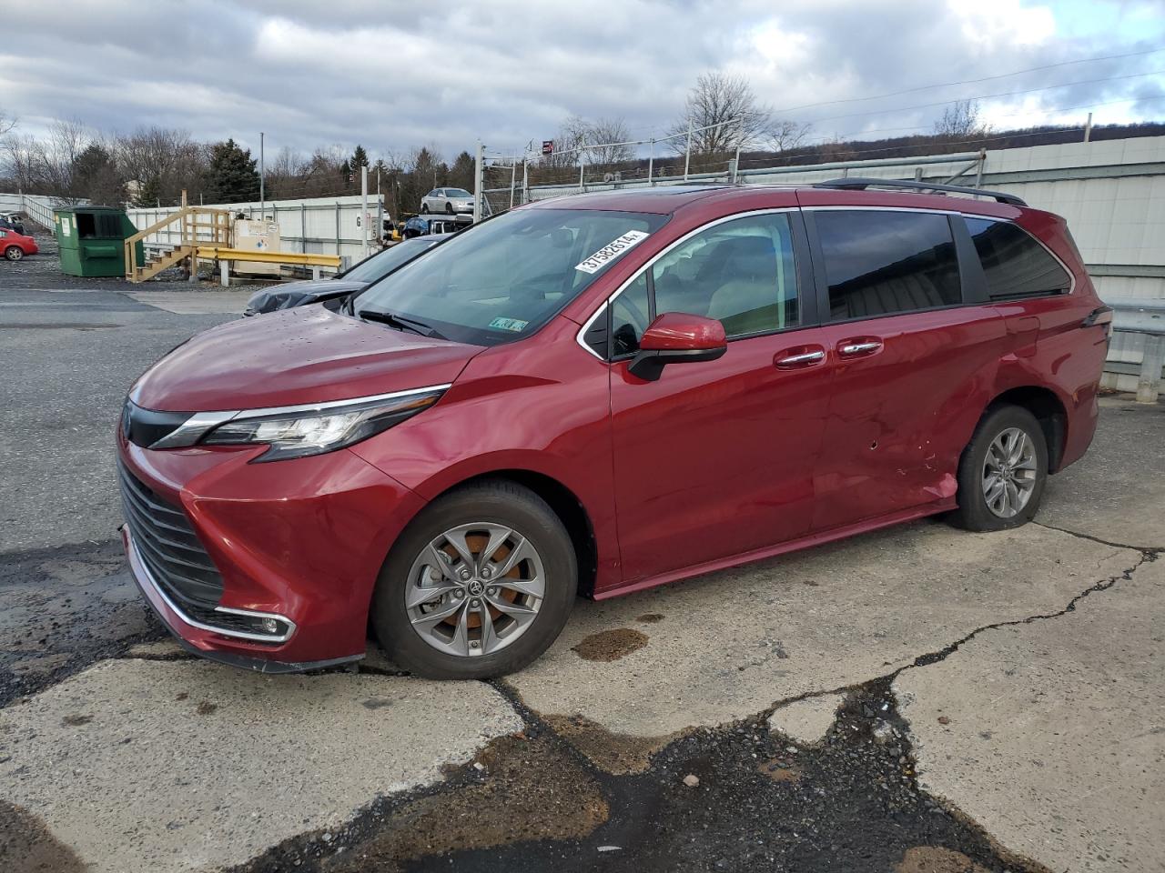 toyota sienna 2022 5tdyrkec2ns115954