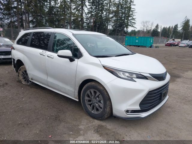 toyota sienna 2023 5tdyrkec2ps147984