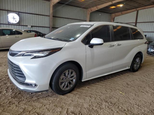 toyota sienna xle 2022 5tdyrkec4ns075456