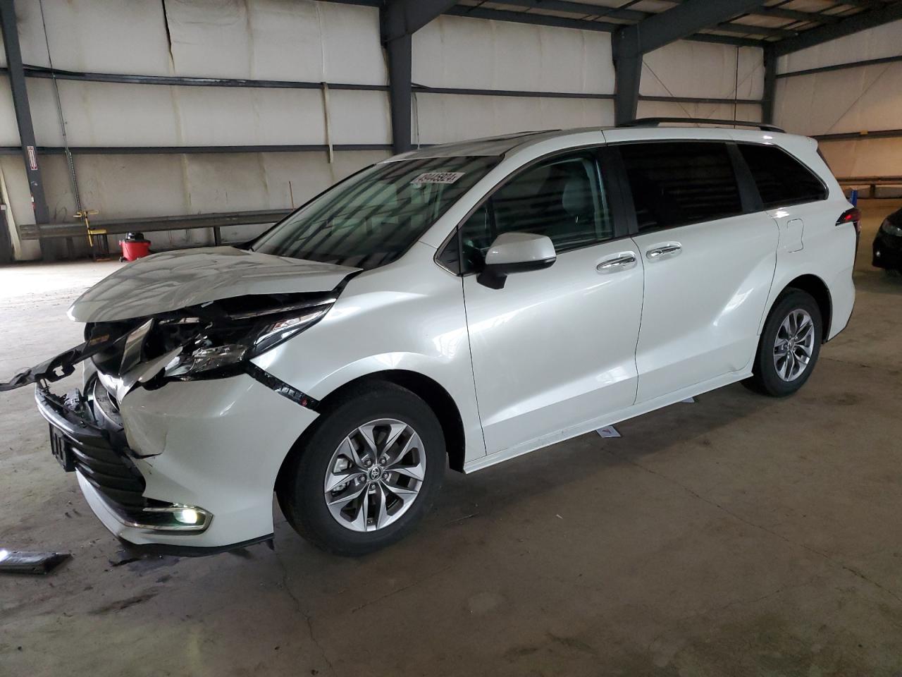 toyota sienna 2022 5tdyrkec4ns120525