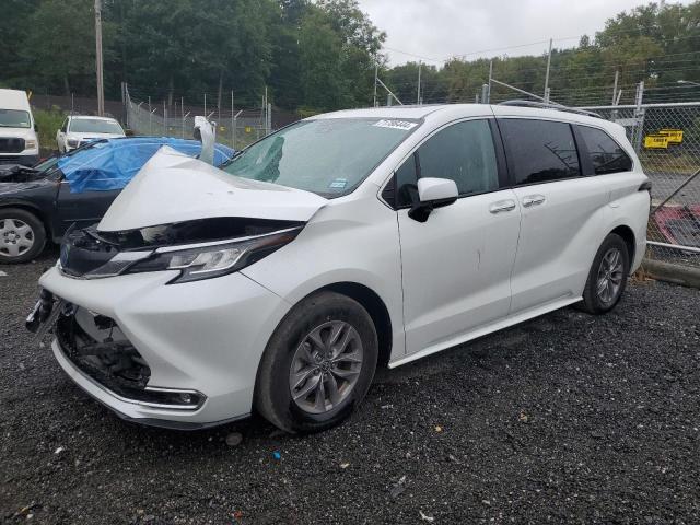 toyota sienna xle 2023 5tdyrkec4ps171168