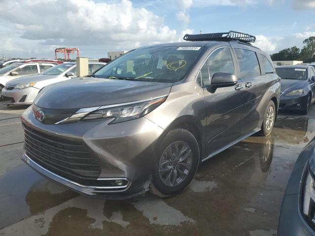 toyota sienna xle 2024 5tdyrkec6rs187875