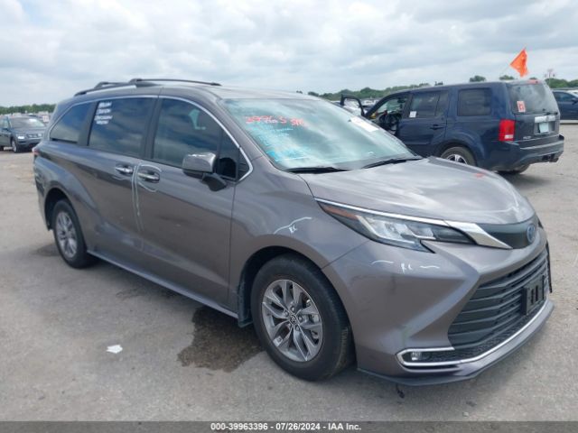 toyota sienna 2022 5tdyrkec8ns107129