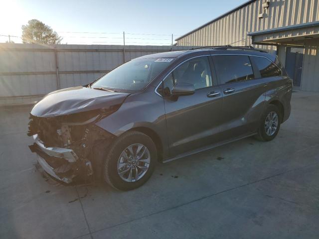 toyota sienna xle 2022 5tdyrkec9ns135148