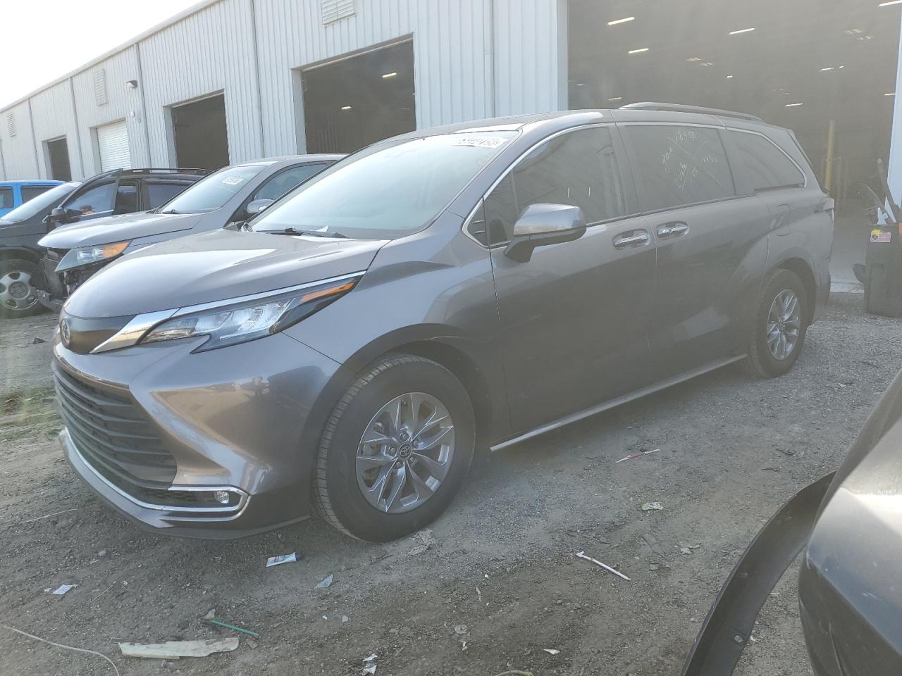 toyota sienna 2022 5tdyrkecxns106046