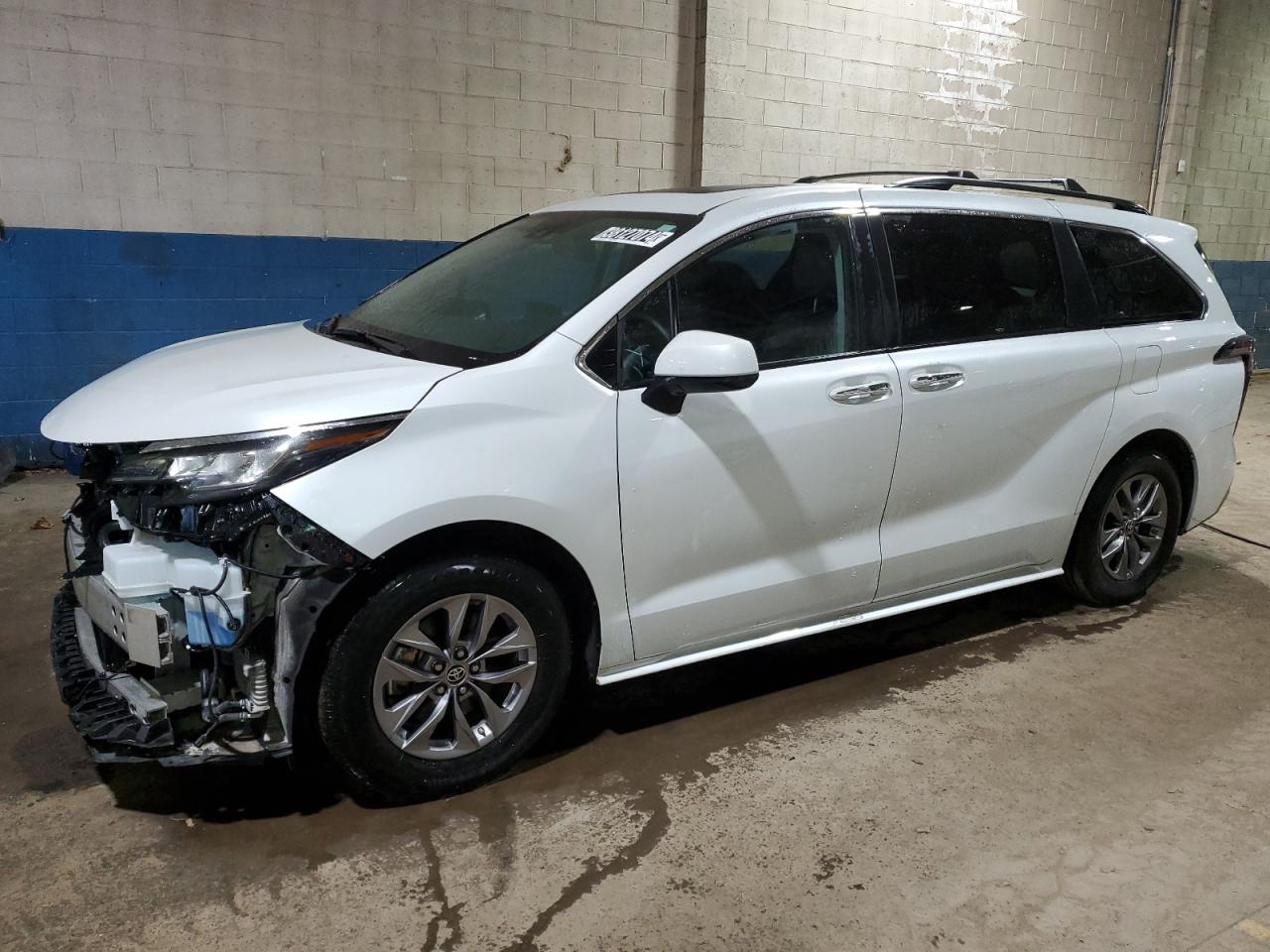 toyota sienna xle 2023 5tdyskfc0ps076156