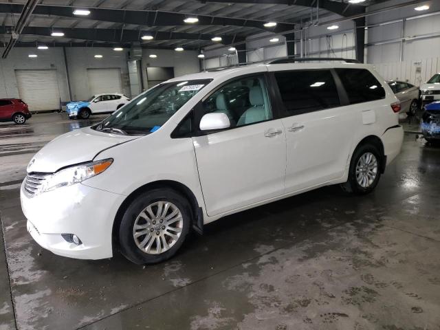 toyota sienna xle 2017 5tdyz3dc1hs816433