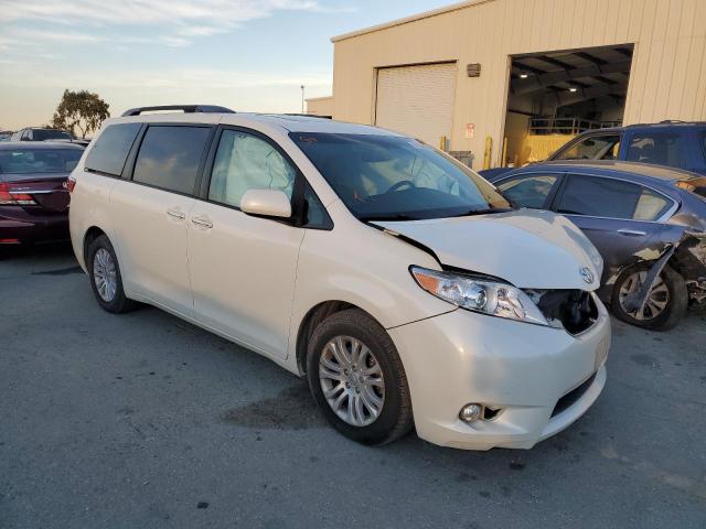 toyota sienna xle 2017 5tdyz3dc1hs868662