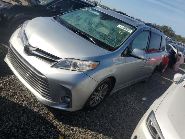 toyota sienna xle 2020 5tdyz3dc1ls034061