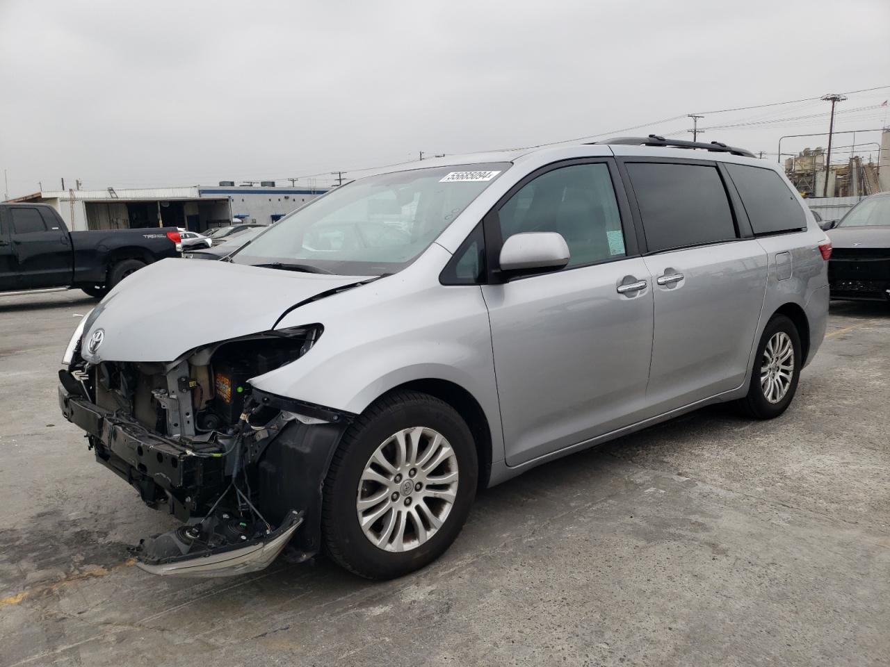 toyota sienna 2017 5tdyz3dc2hs874373