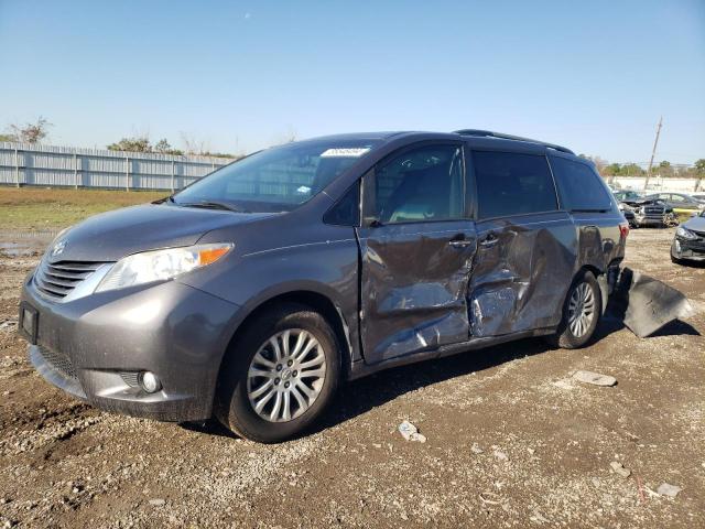 toyota sienna xle 2017 5tdyz3dc2hs895305