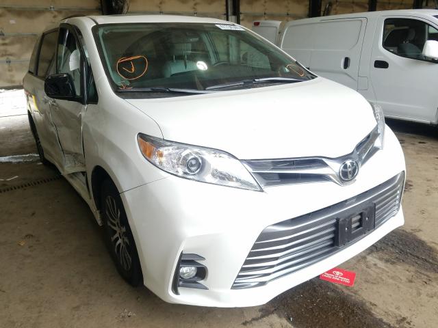 toyota  2018 5tdyz3dc2js945478