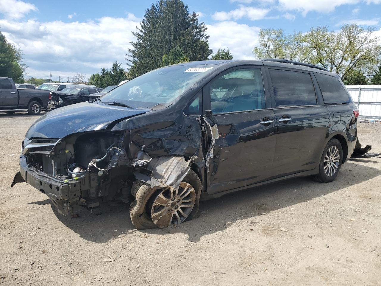 toyota sienna 2020 5tdyz3dc2ls051077