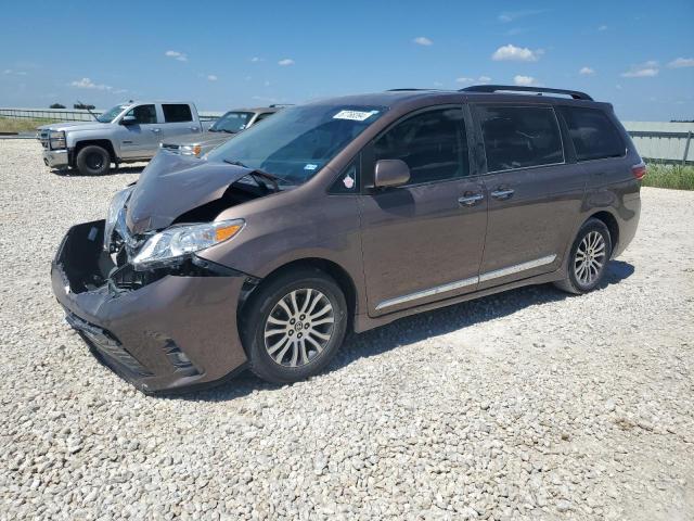 toyota sienna xle 2020 5tdyz3dc2ls076710