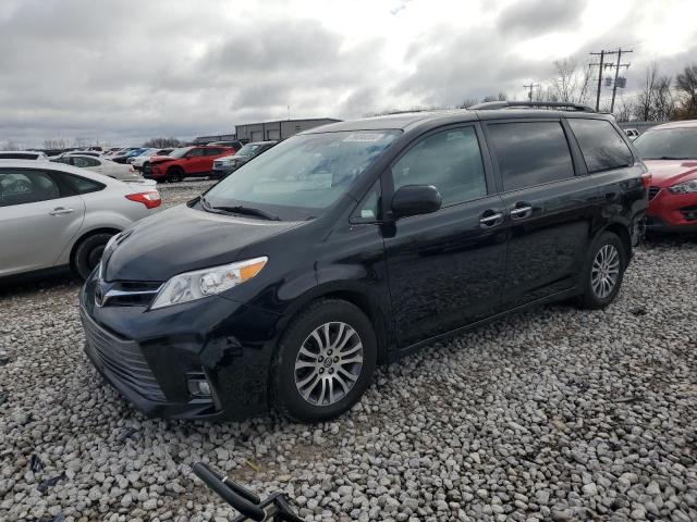 toyota sienna xle 2018 5tdyz3dc3js913218