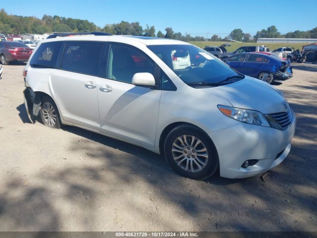 toyota sienna 2017 5tdyz3dc4hs799157