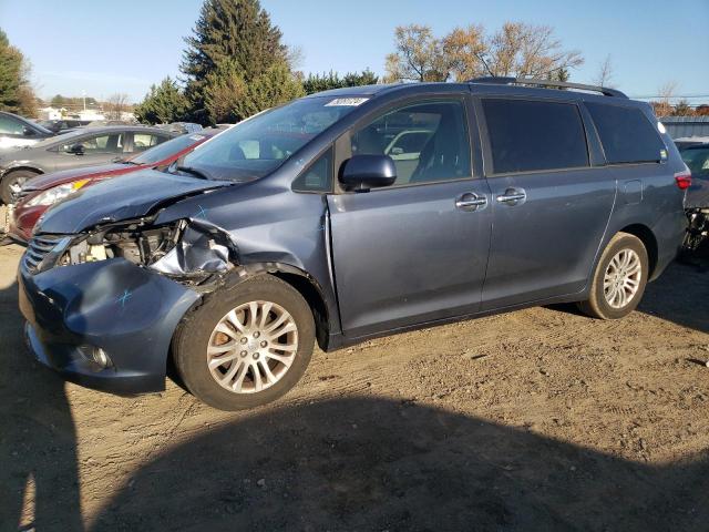 toyota sienna xle 2017 5tdyz3dc5hs854487