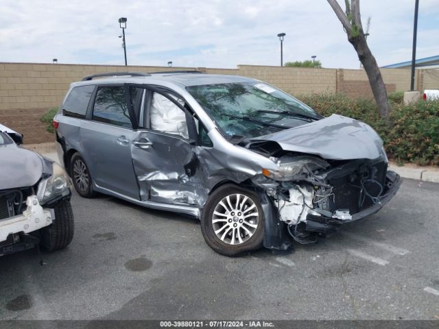 toyota sienna 2018 5tdyz3dc5js902690