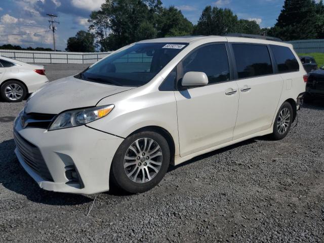 toyota sienna xle 2018 5tdyz3dc5js934491