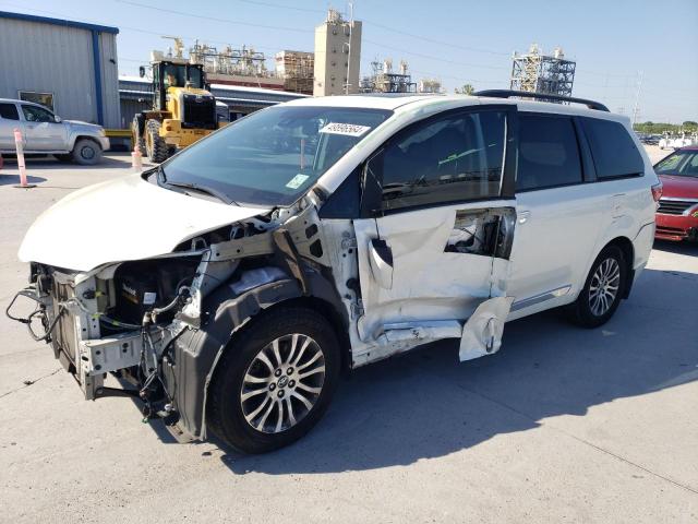 toyota sienna xle 2020 5tdyz3dc6ls052782