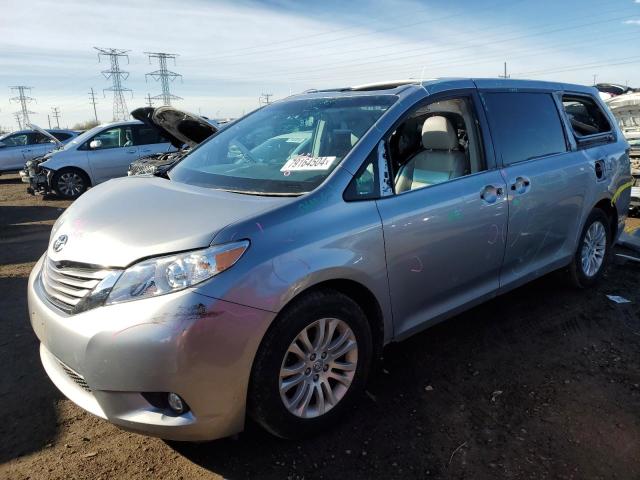 toyota sienna xle 2017 5tdyz3dc8hs887743