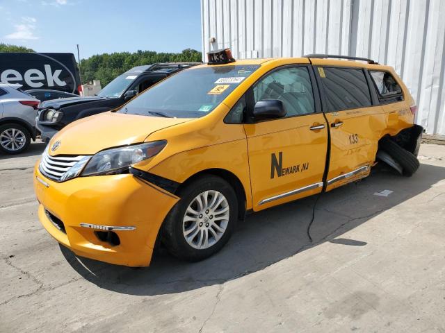 toyota sienna xle 2017 5tdyz3dc9hs854413