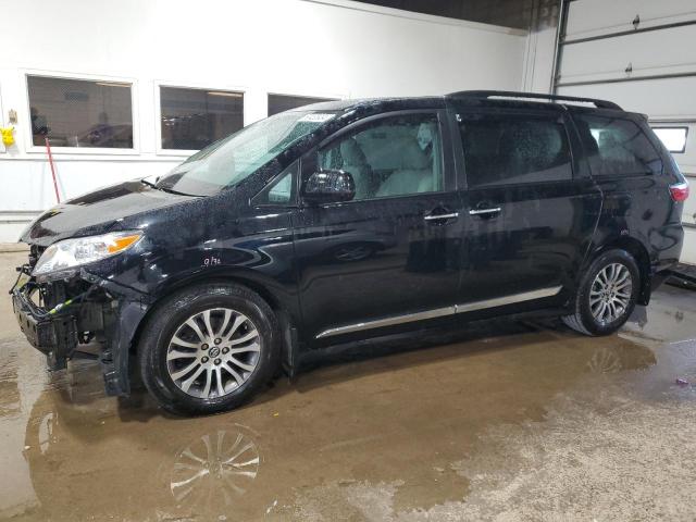 toyota sienna xle 2018 5tdyz3dc9js902286