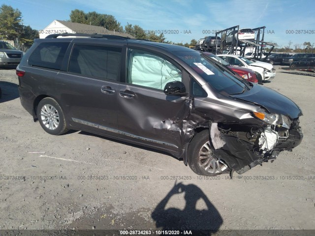 toyota sienna 2017 5tdyz3dcxhs868157