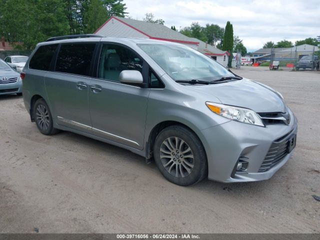 toyota sienna 2018 5tdyz3dcxjs949004