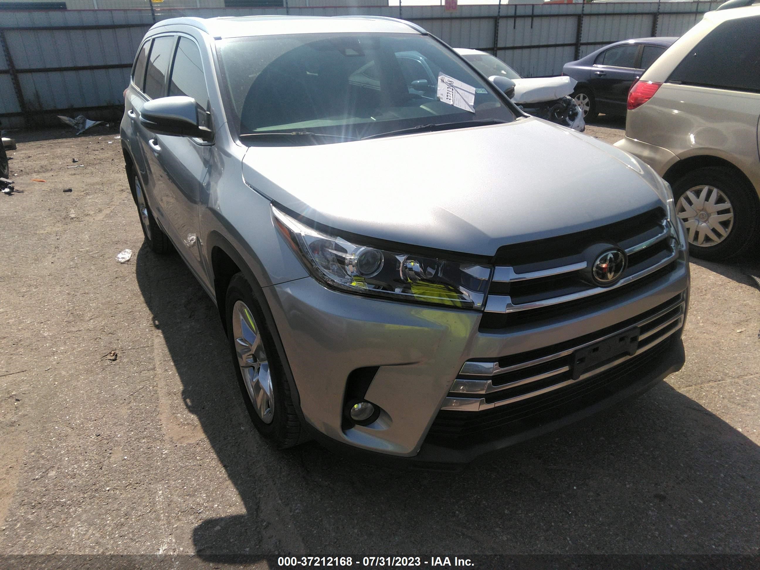 toyota highlander 2017 5tdyzrfh6hs230645