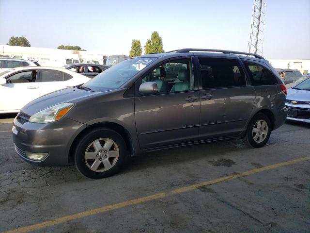 toyota sienna xle 2004 5tdza22c14s108556