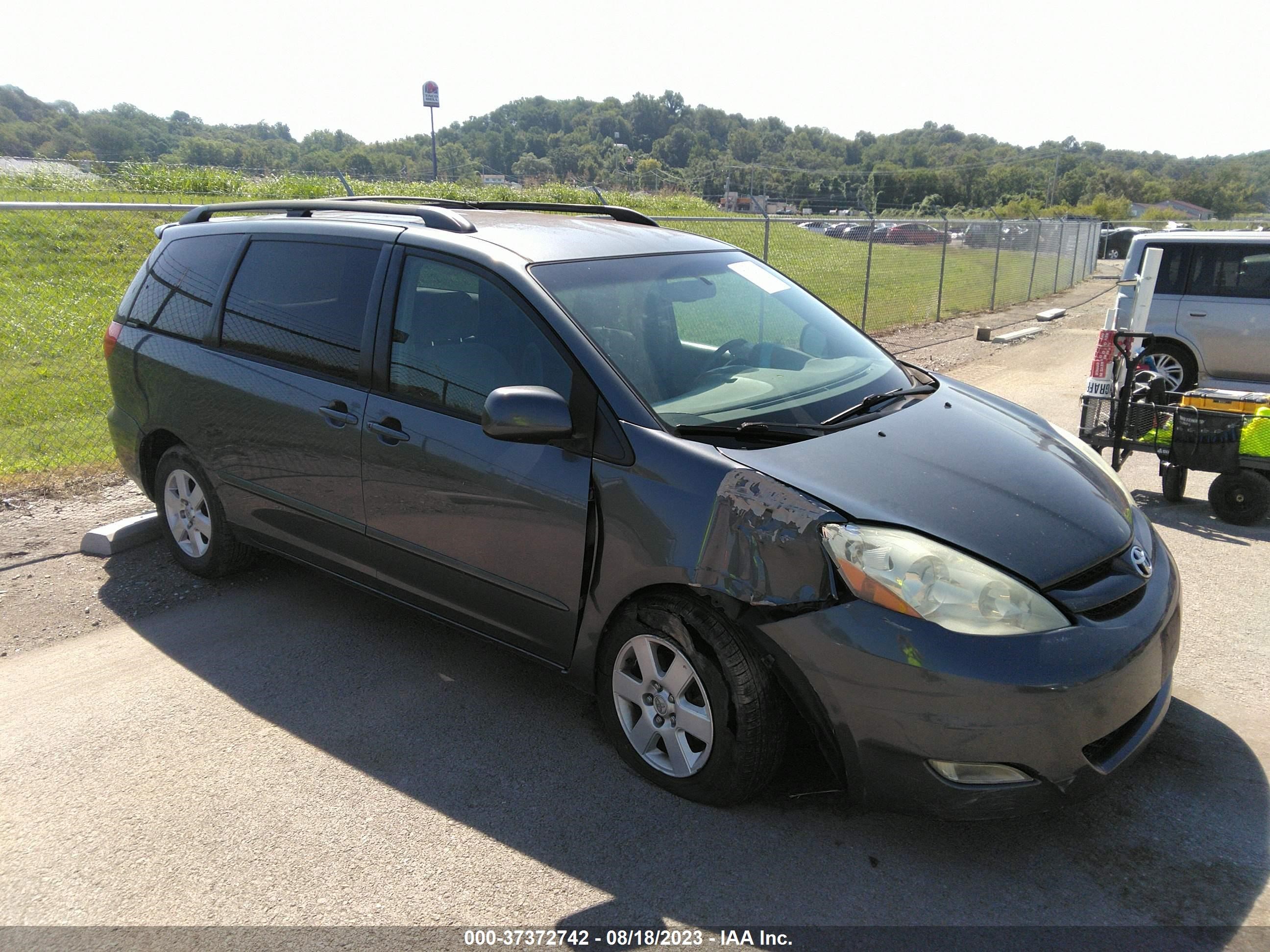 toyota sienna 2006 5tdza22c16s531950