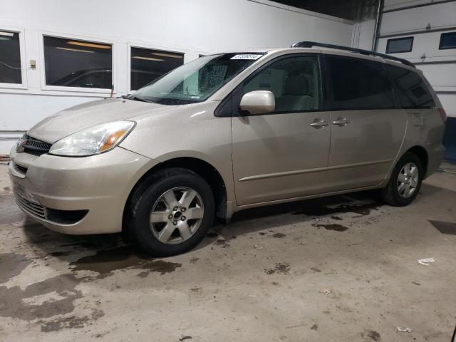 toyota sienna xle 2004 5tdza22c24s108260