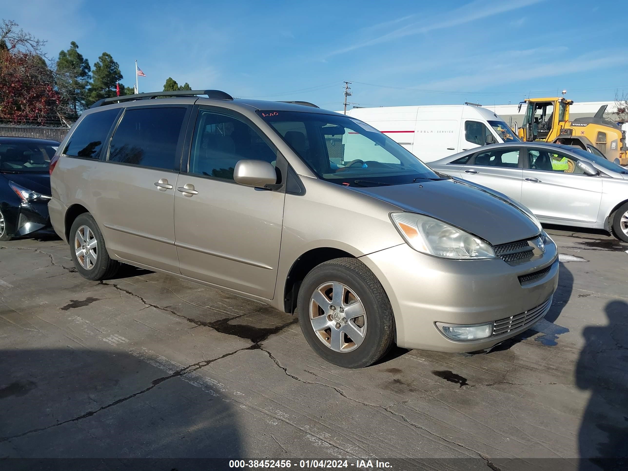 toyota sienna 2005 5tdza22c25s304930