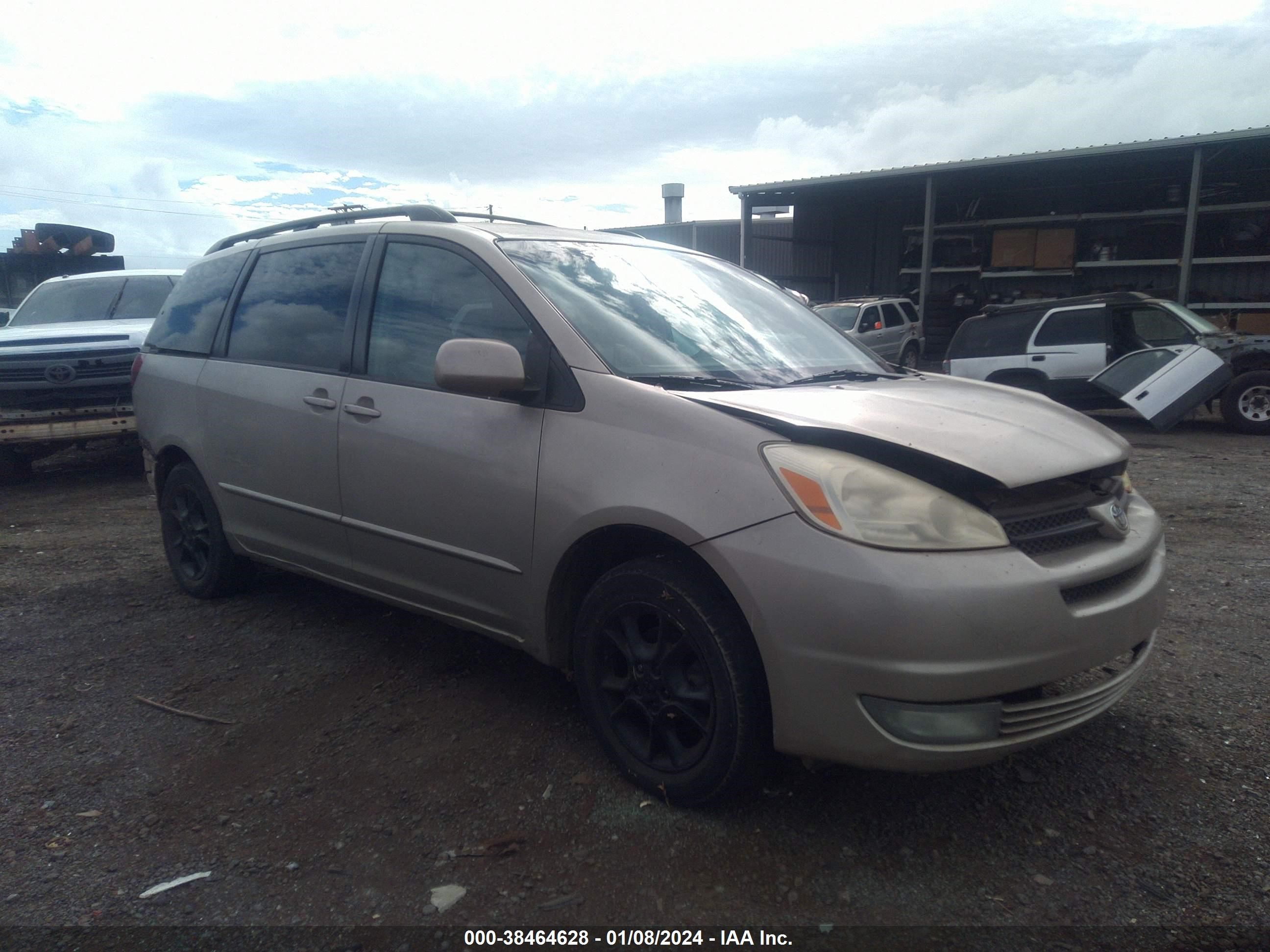 toyota sienna 2005 5tdza22c35s322871