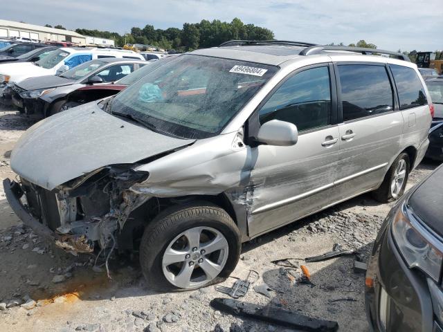 toyota sienna xle 2004 5tdza22c74s144591