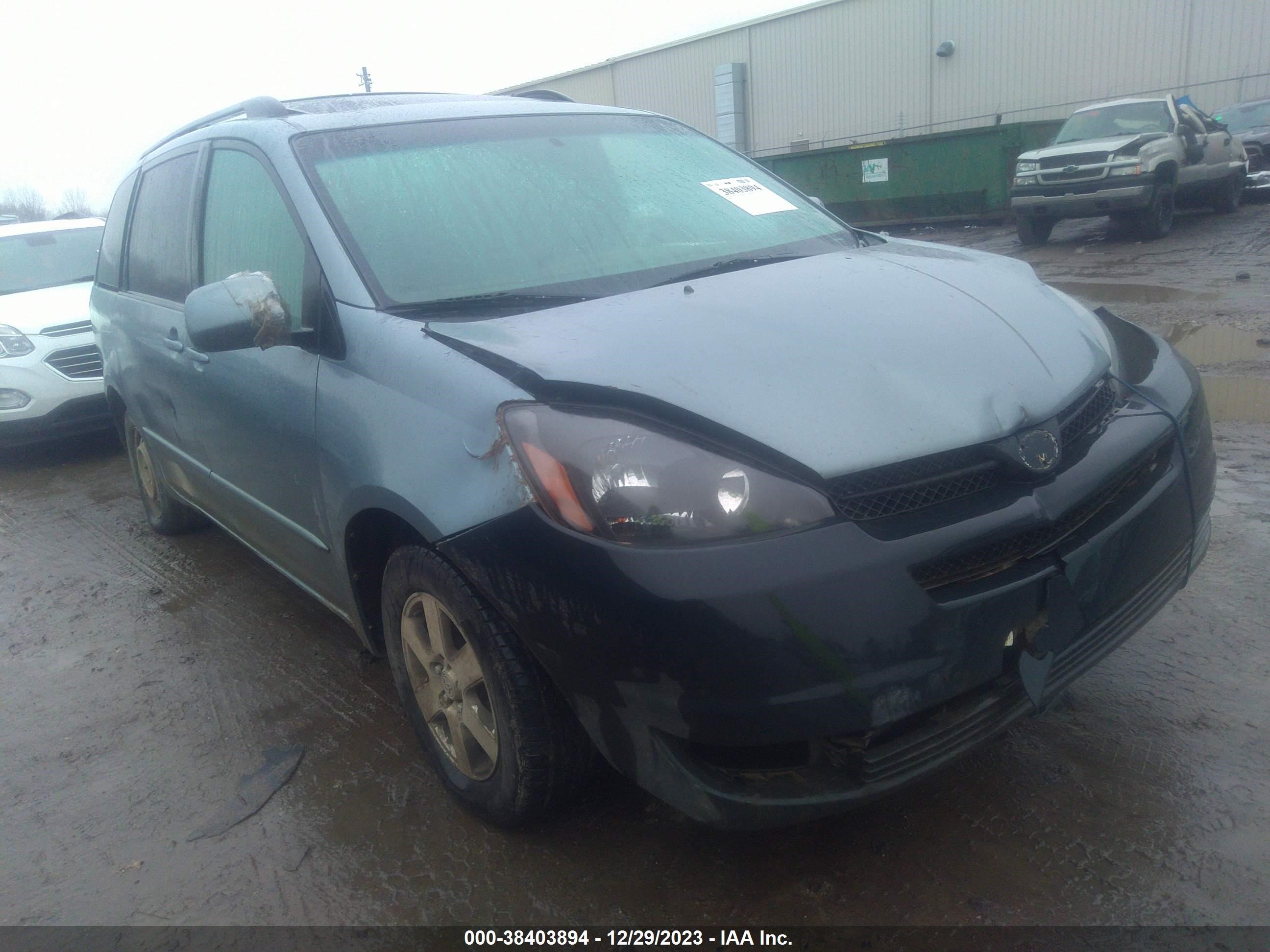 toyota sienna 2004 5tdza22c94s146181