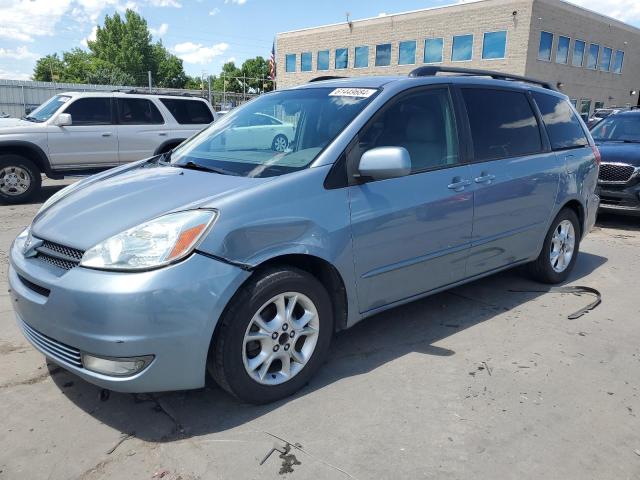 toyota sienna xle 2004 5tdza22cx4s012229