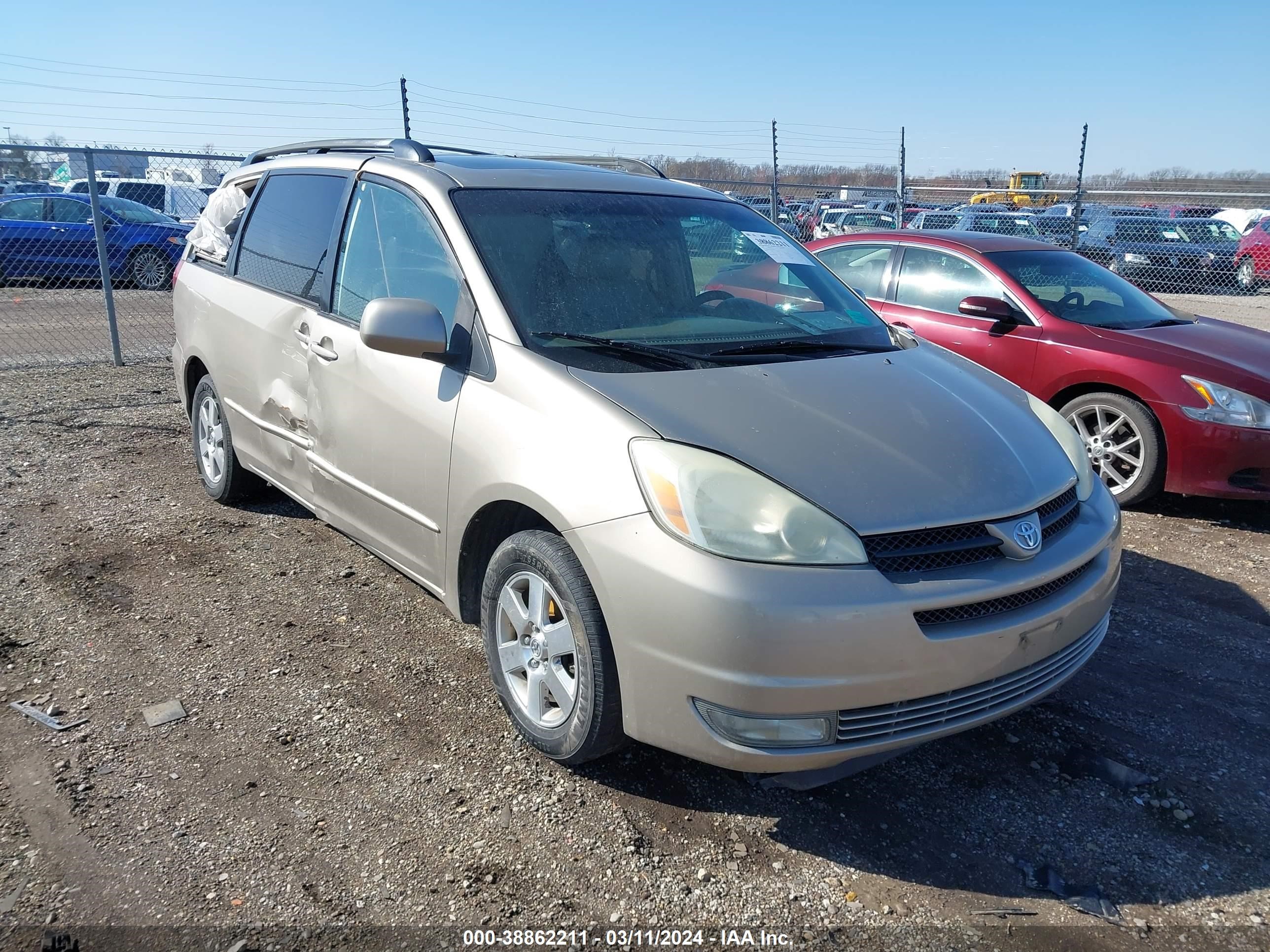 toyota sienna 2004 5tdza22cx4s184602