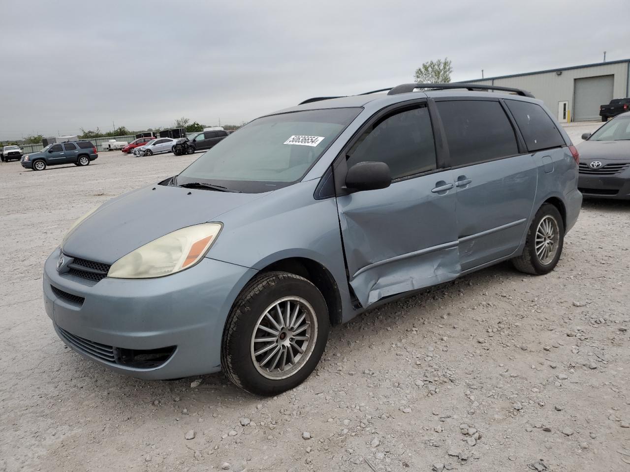 toyota sienna 2004 5tdza23c04s122544